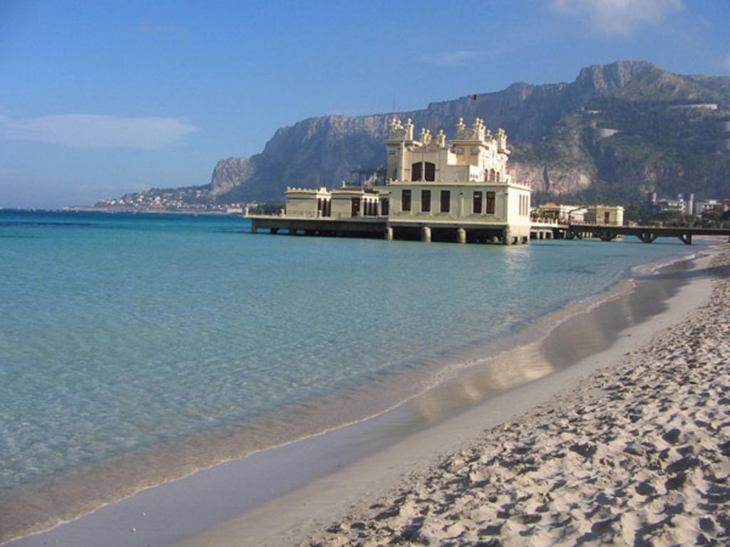 Casa Lunastella Locazione Turistica Mondello Bagian luar foto