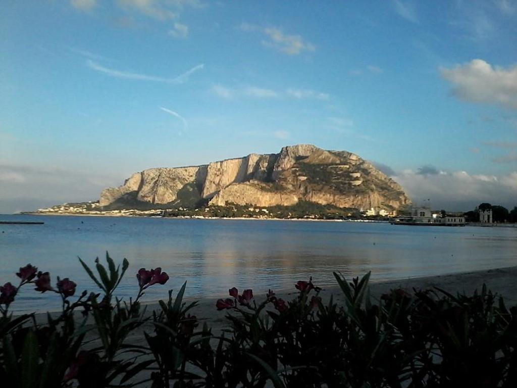 Casa Lunastella Locazione Turistica Mondello Bagian luar foto